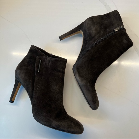 VINCE CAMUTO | Charlotte Bootie - Picture 2 of 9